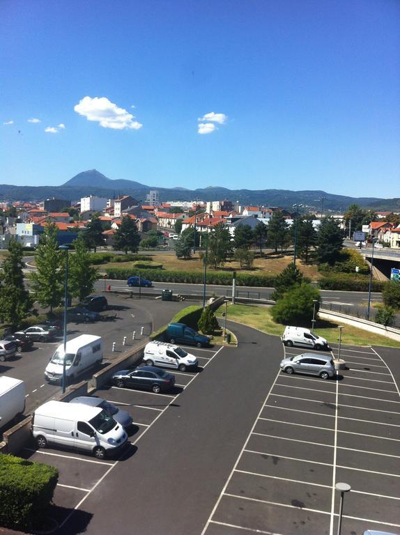 Ibis Clermont Ferrand Sud Herbet Εξωτερικό φωτογραφία